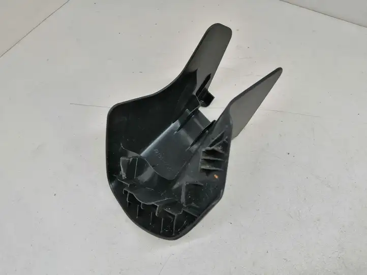 Toyota Prius (XW20) (2003 - 2009) 7213847050 Прочие детали салона — фото 5
