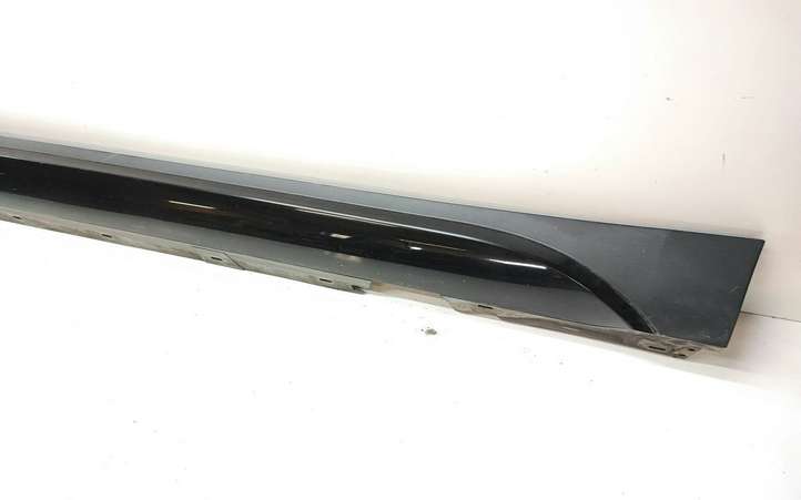BMW X1 E84 (2009 - 2015)  2990599 Порог