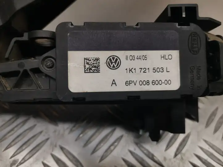 Volkswagen PASSAT B6 (2005 - 2010) 1K1721503L Педаль акселератора — фото 2