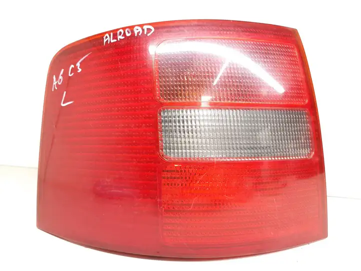 Audi A6 S6 C5 4B (1997 - 2001) 4B9945095 Задний фонарь в кузове — фото 1