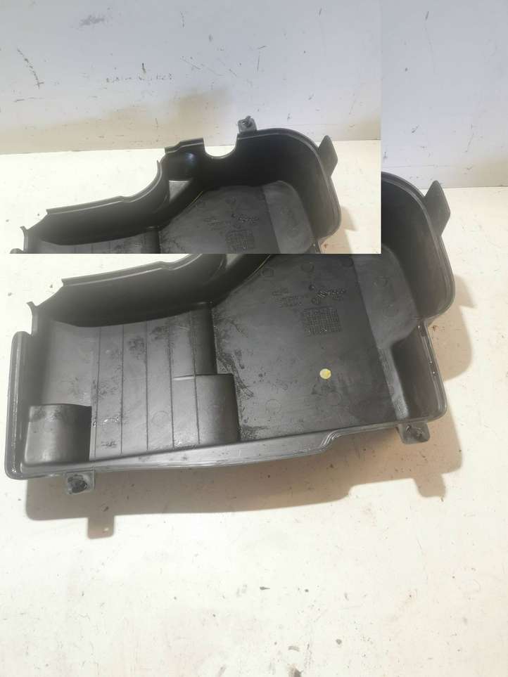 Peugeot 407 (2004 - 2011)  9644856080 Крышка ящика предохранителей