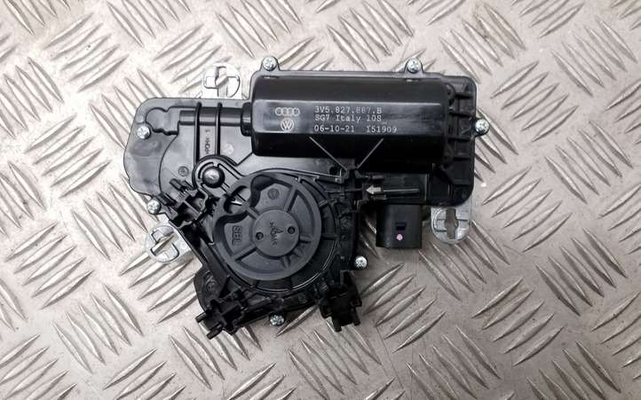 Skoda Superb B8 (3V) (2015 - 2023)  3V5827887B Притягиватель задней крышки