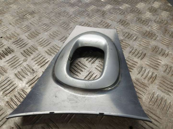 Volvo S60 (2000 - 2004)  B30676003 Рамка рычага переключения передач