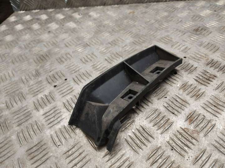 Volvo V50 (2004 - 2008)  30698696  Держатель заднего бампера (кронштейн)