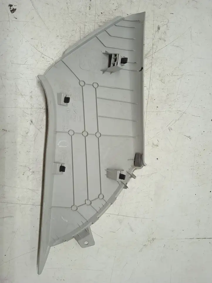 Seat Ibiza IV (6J,6P) (2008 - 2017) 6J8867246 Верхняя обшивка стойки D — фото 3