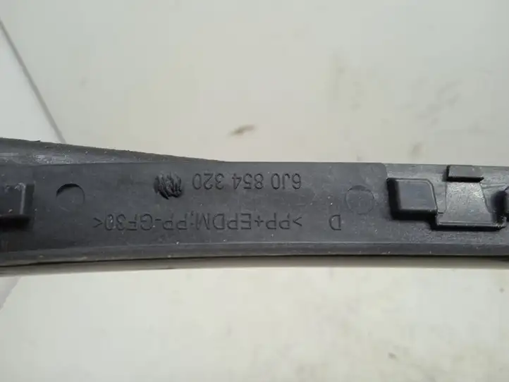 Seat Ibiza IV (6J,6P) (2008 - 2017) 6J0854320 Накладка стекла передней двери — фото 2