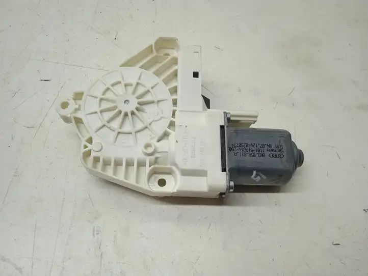 Audi A6 C7 (2011 - 2014) 8K0959811 Стеклоподъемник задней двери — фото 1