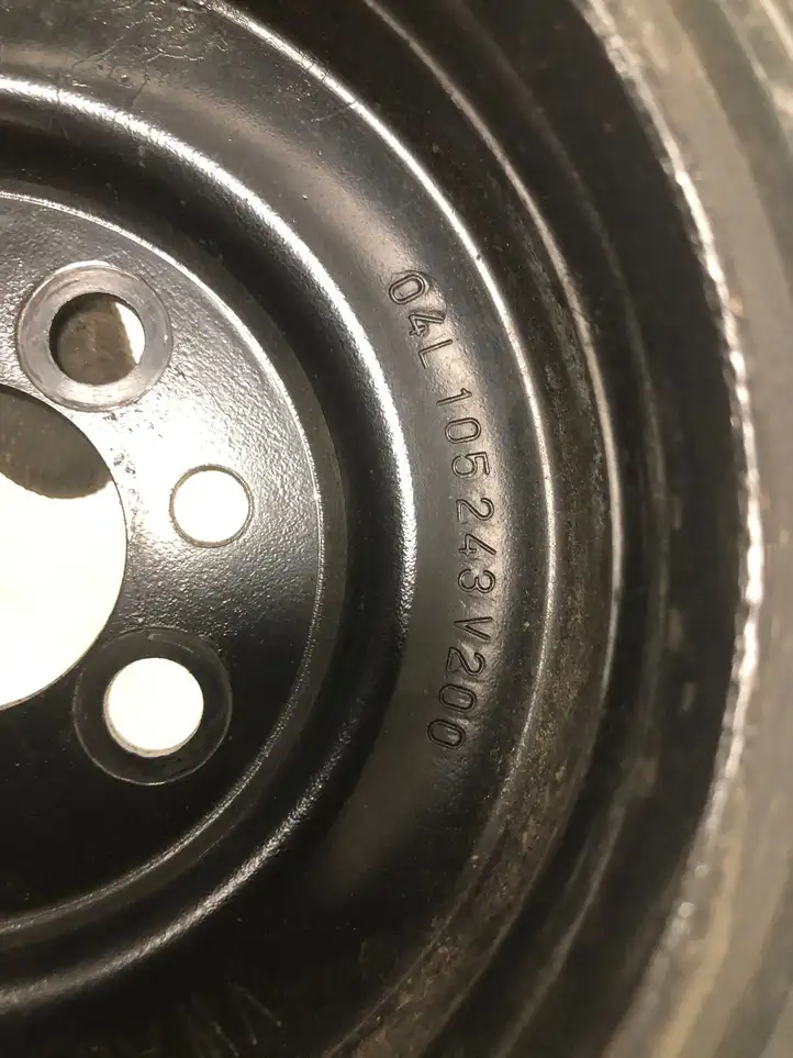 Audi A3/S3 8V (2016 - 2020) 04L105243 Шкив коленчатого вала — фото 3