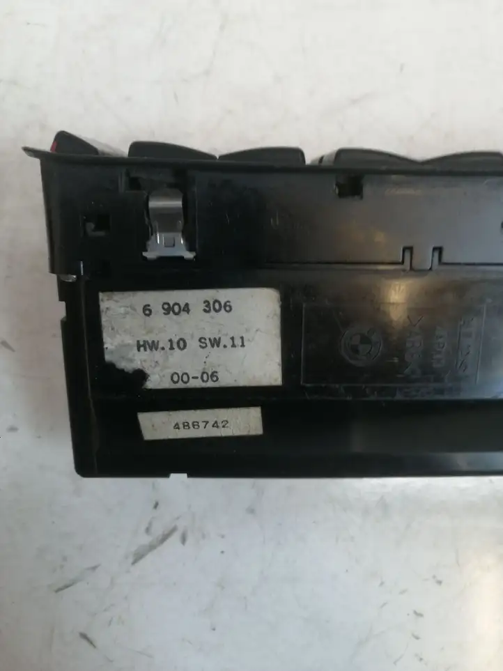 BMW 5 E39 (1996 - 2003) 6904306 Кнопка стеклоподъемников — фото 2