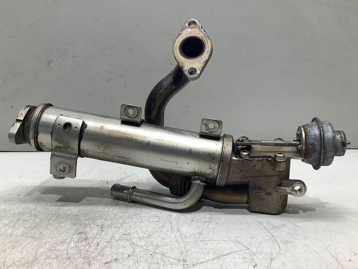Audi A4 (2007 - 2011)  03L131512AH Охладитель EGR
