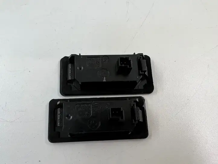 BMW 3 F30 F35 F31 (2012 - 2018) 65201 Подсветка номера — фото 3