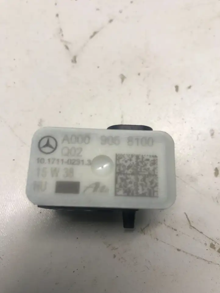 Mercedes-Benz GLE AMG W166/C292 (2015 - 2019) A0009058100 Датчик удара SRS — фото 3