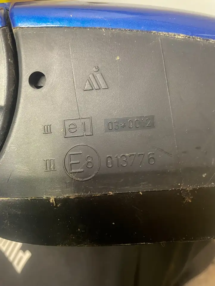 Suzuki Swift (2004 - 2010) E8013776 Боковое зеркало с электроприводом — фото 3