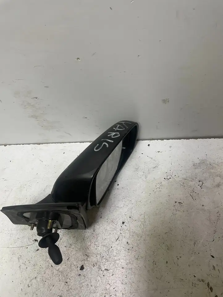 Toyota Yaris (2005 - 2009) 8278 Боковое зеркало с электроприводом — фото 1