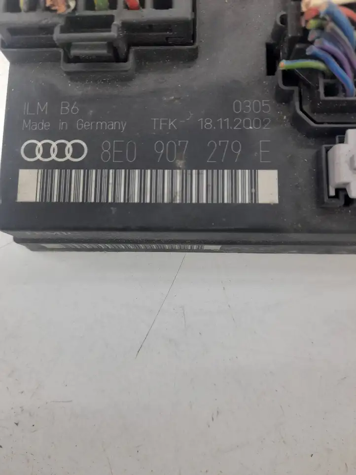 Audi A4 S4 B6 8E 8H (2000 - 2006) 8E0907279E Модуль комфорта — фото 2