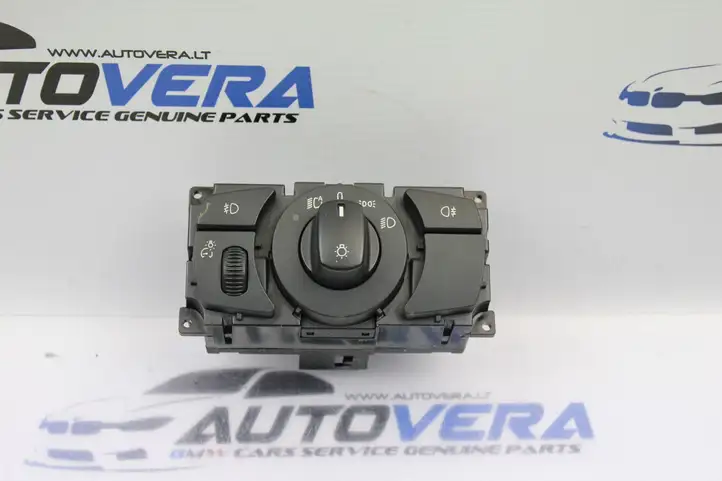 BMW 5 E60 E61 (2004 - 2010) 6953731 Включатель фонарей — фото 1