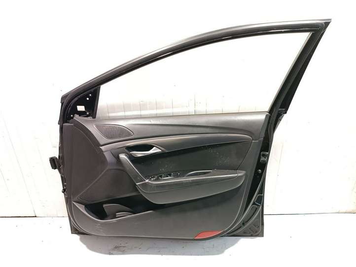 Hyundai i40 (2015 - )   Дверь