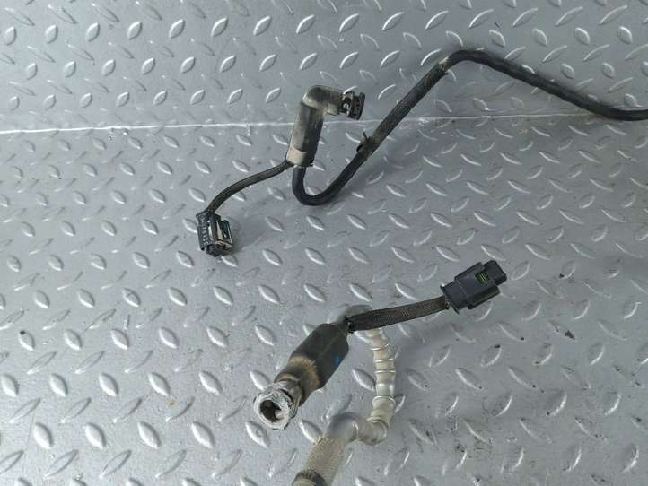 Citroen Berlingo (2018 - )  9826303380 Трубка (трубки) для подачи топлива ADblue