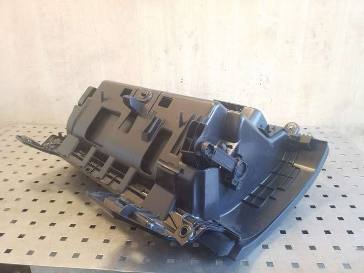 Volvo XC90 (2019 - )  31366384 Комплект ящика для вещей (бардачка)