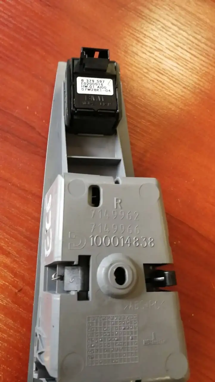 BMW 7 E65 E66 (2001 - 2008) 7149962 Кнопка стеклоподъемников — фото 4