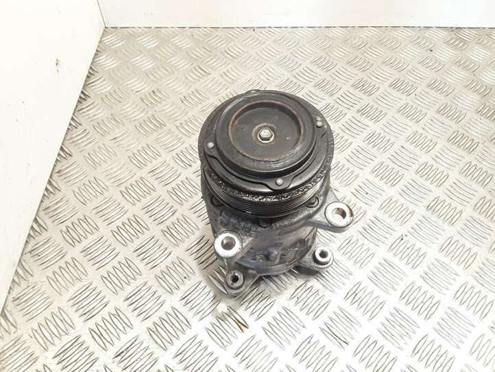 BMW 5 F10 F11 (2009 - 2016)  6452921646604 Компрессор (насос) кондиционера воздуха