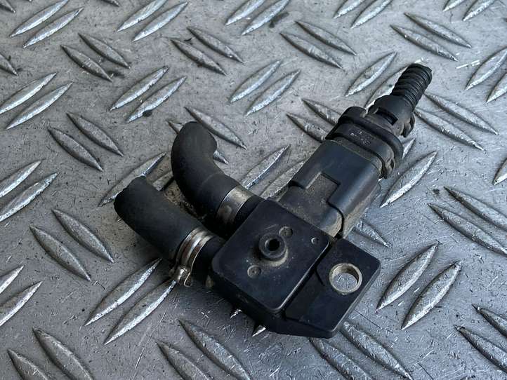 Peugeot 207 (2006 - 2009)  9662143180 Датчик давления выхлопного газа