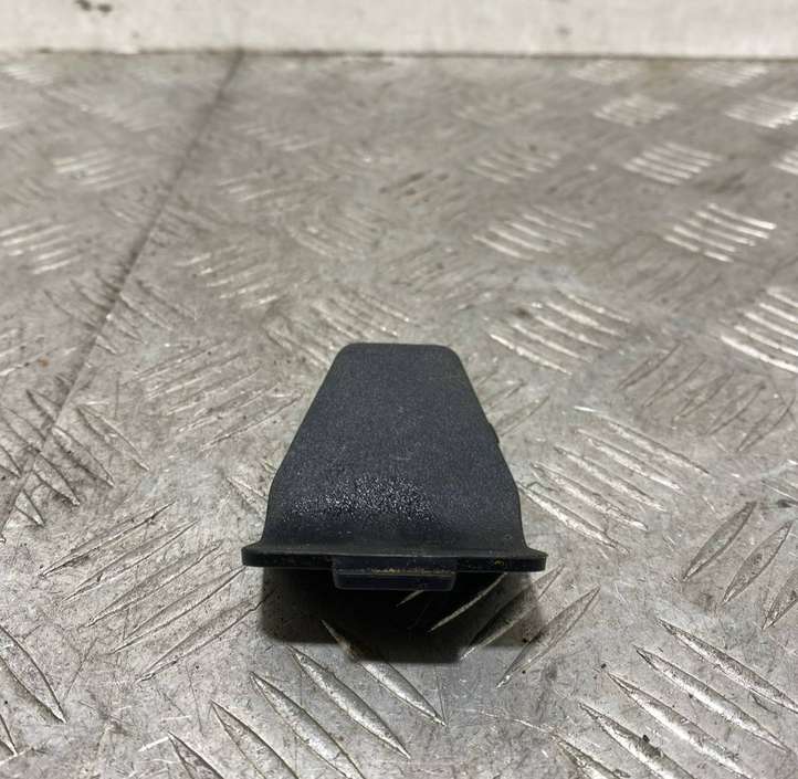 Ford F-Series (2014 - 2018)  FL3B15629B04AAW Звукоизоляция крыши