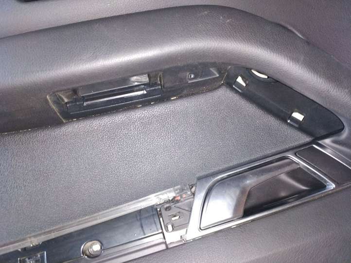 Audi A6 (2004 - 2008)  4F086730 Обшивка задней двери