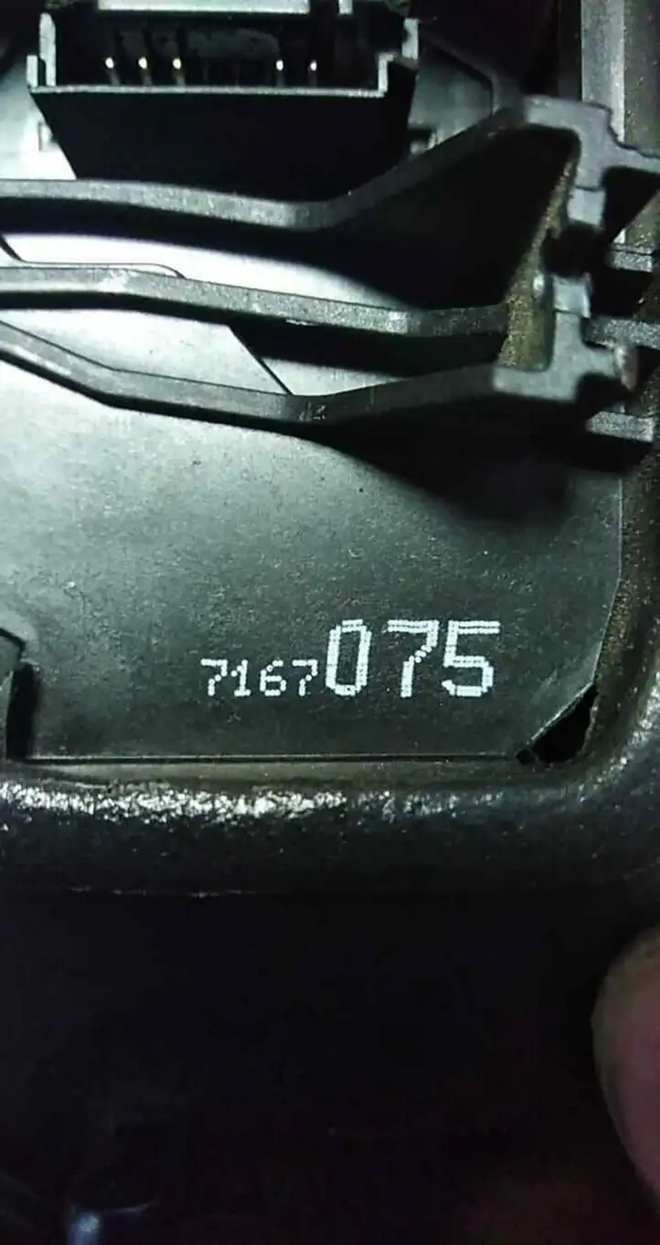 BMW 5 E60 E61 (2004 - 2010) 7167075 Замок задней двери — фото 2