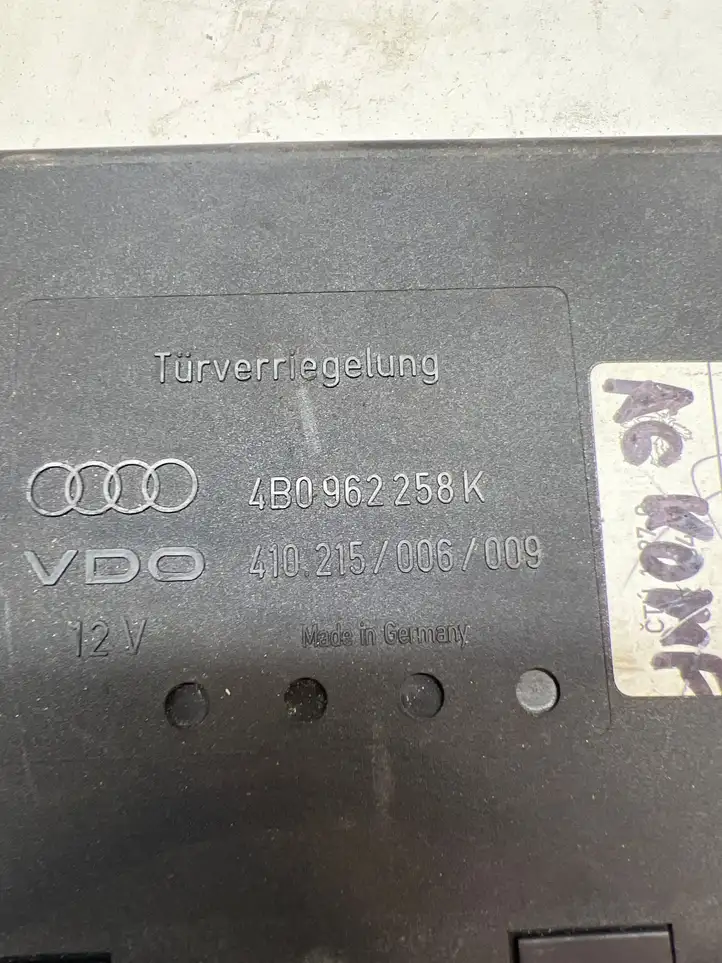 Audi A6 Allroad C5 (2000 - 2006) 4B0962258K Модуль комфорта — фото 2