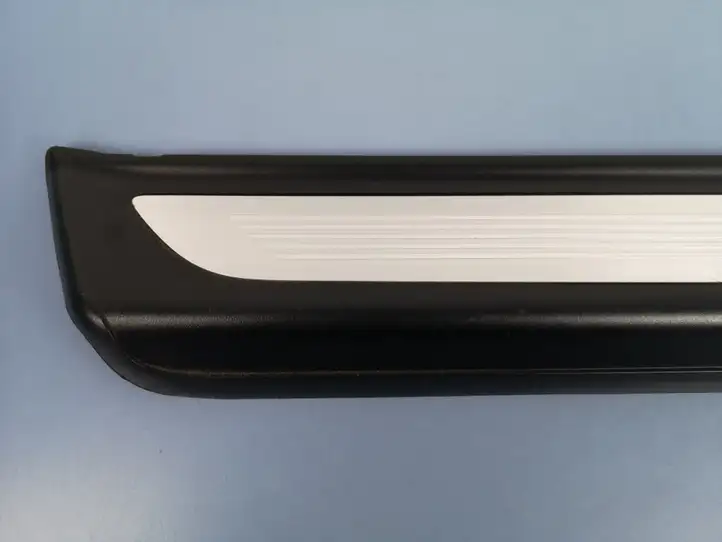 BMW 6 F12 F13 (2010 - 2018) 51478050389 Внутренняя отделка переднего порога — фото 7
