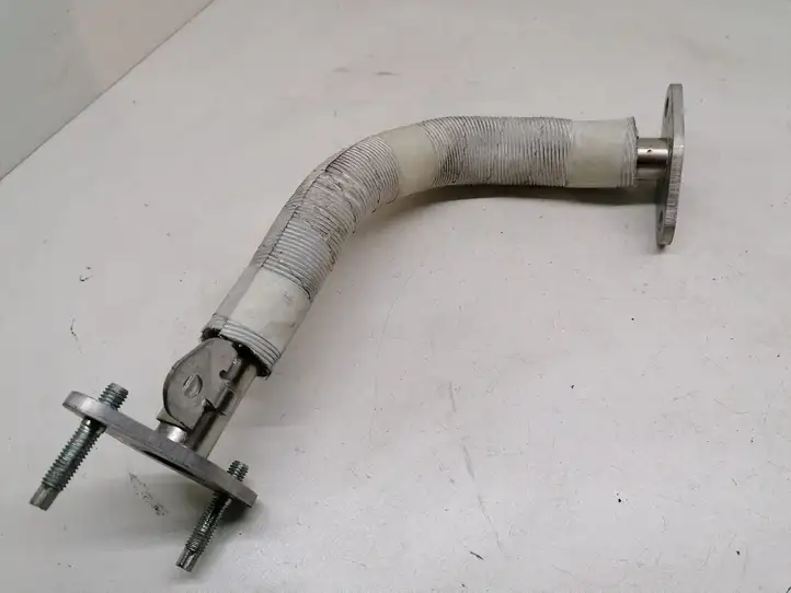 Toyota Yaris (2014 - 2019) Трубка EGR — фото 6