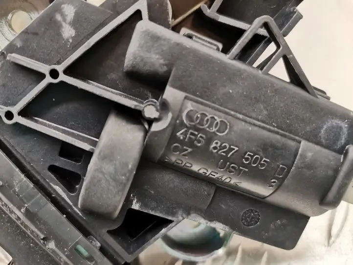 Audi A4 S4 B8 8K (2007 - 2011) 4F5827505D Замок крышки багажника — фото 3