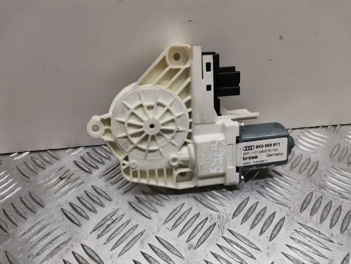 Audi A4 S4 B8 8K (2007 - 2011) 8K0959811 Стеклоподъемник задней двери — фото 1