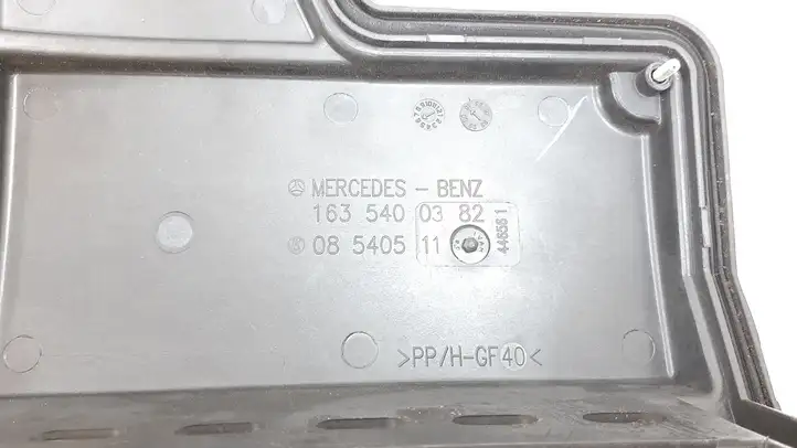 Mercedes-Benz ML W163 (1997 - 2005) Крышка ящика предохранителей — фото 3