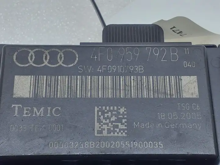 Audi A6 S6 C6 4F (2008 - 2011) 4F0959792B Блок управления дверью — фото 3