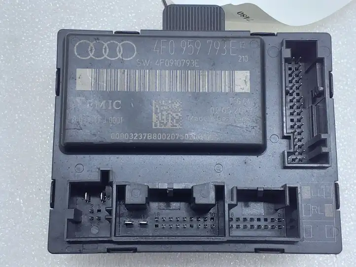 Audi A6 S6 C6 4F (2008 - 2011) 4F0959793E Блок управления дверью — фото 2