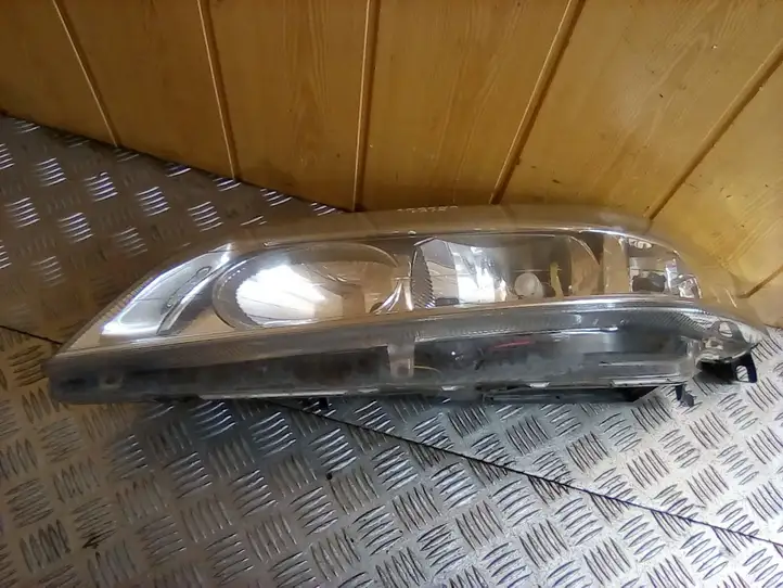 Renault Laguna II (2001 - 2005) 89003523 Передняя фара — фото 2