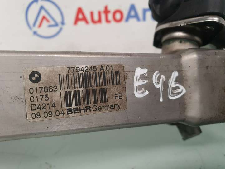 BMW 3 E46 (1998 - 2005)  7794245 Охладитель EGR