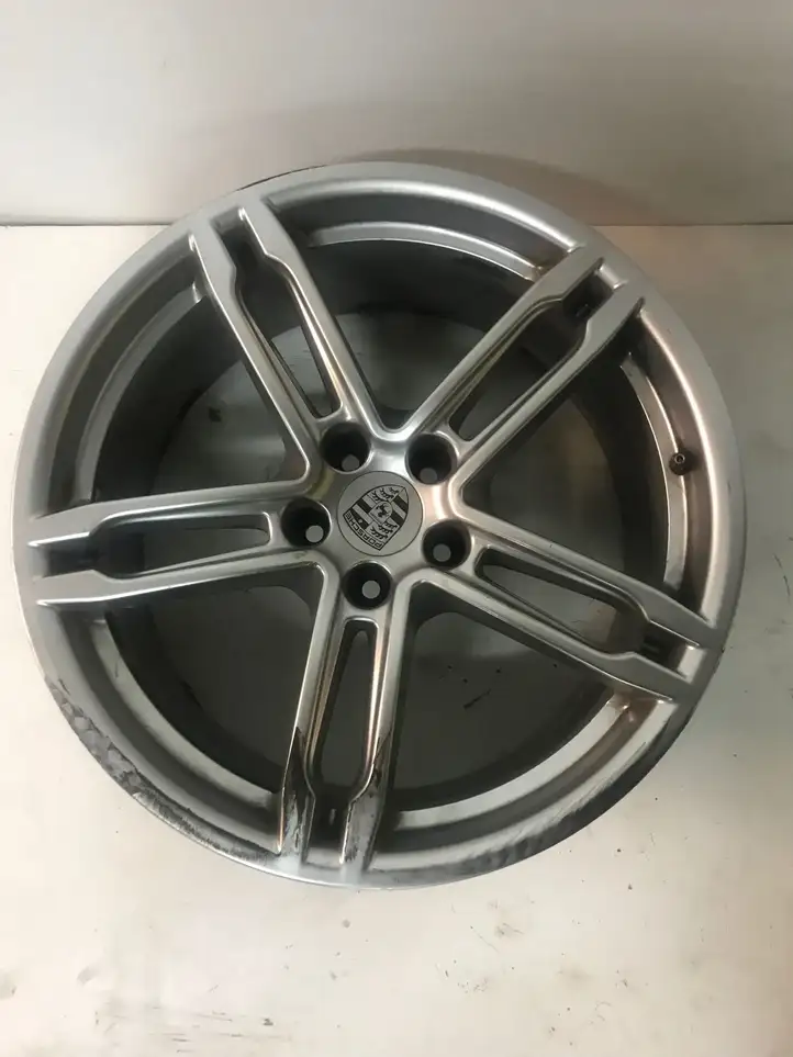 Porsche Macan (95B) (2014 - 2018) 9JX19H2 Легкосплавный колесный диск R19 — фото 1