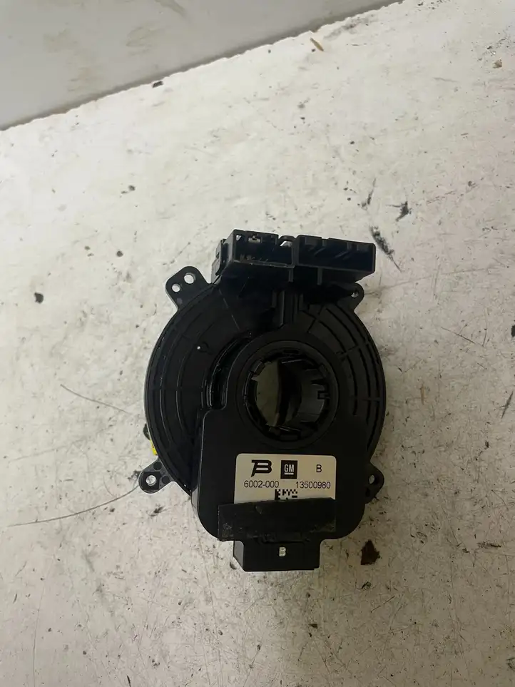 Opel Astra J (2009 - 2012) 20817720 Контактное кольцо SRS — фото 2