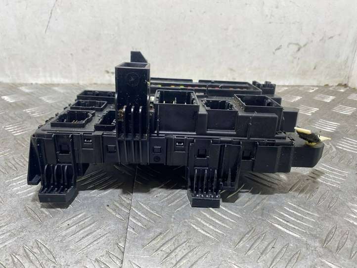 Ford F-Series (2014 - 2018)  FL3T15604DJ Ящик предохранителей (комплект)