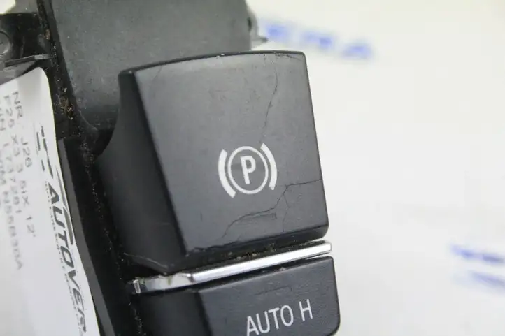 BMW X3 F25 (2010 - 2017) 9217594 Кнопка ручного тормоза — фото 2