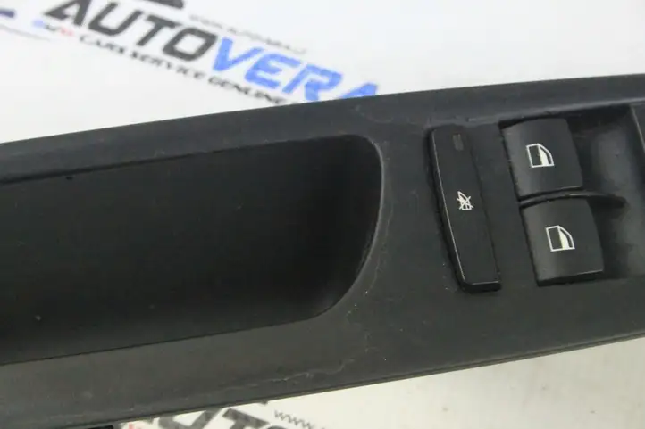 BMW X5 E70 (2006 - 2013) 9122121 Кнопка стеклоподъемников — фото 6