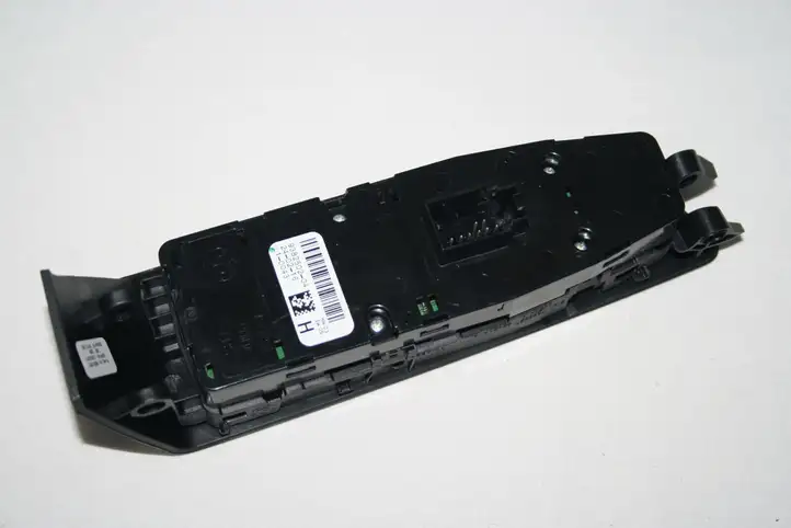 BMW 7 G11 G12 (2015 - 2022) 9382502 Блок кнопок стеклоподъемников — фото 2