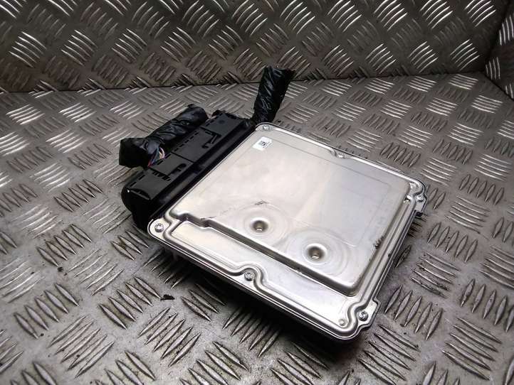 Audi A5 (2007 - 2011)  8K1907401A Блок управления двигателя