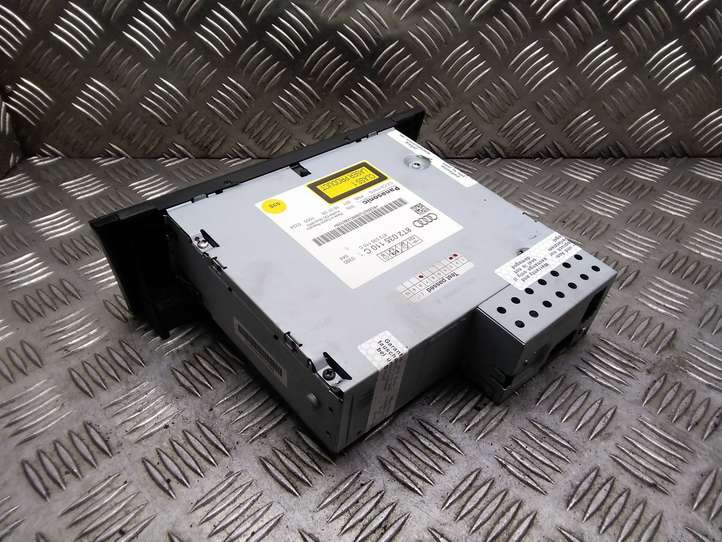 Audi A5 (2007 - 2011)  8T2035110C CD/DVD чейнджер