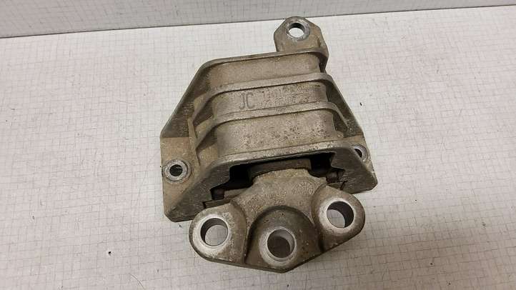 Opel Vectra (2002 - 2005)   Подушка двигателя