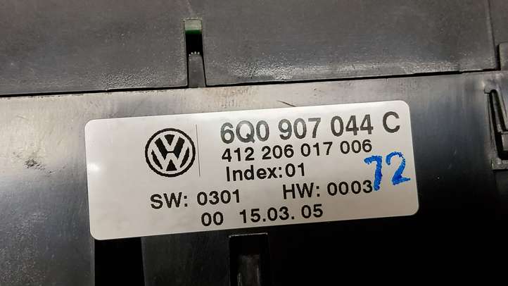 Volkswagen Polo (2005 - 2009)  6Q0907044C Блок управления кондиционера воздуха / климата/ печки (в салоне)