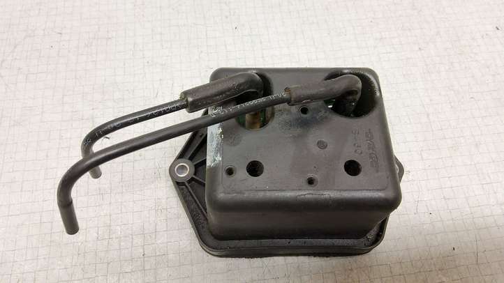 Opel Vectra (2002 - 2005)  46845905 Воздушный резервуар вакуума